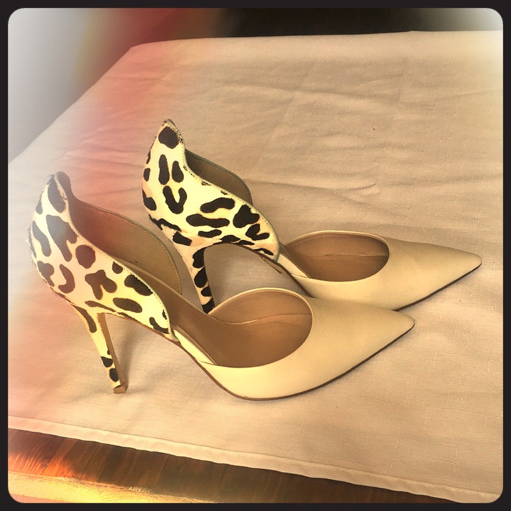 Truth or Dare Leather Pumps by MADONNA